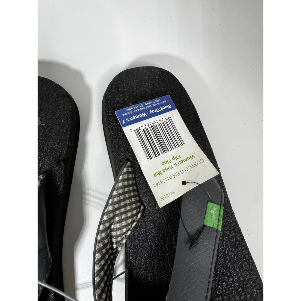 Sanuk Womens Yoga Mat Flip Flop Black Grey Gingham Sandals Size 7 SWS2908C NEW - Picture 3 of 7
